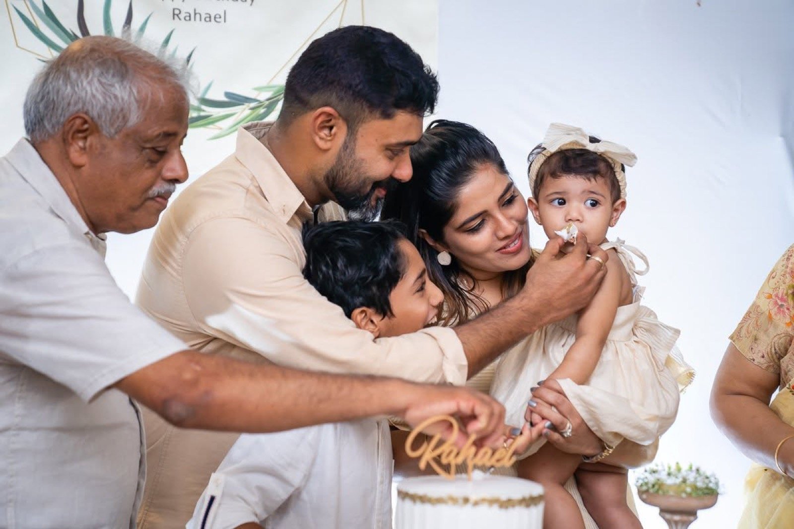 Rahael 1st birthday photography Adoor Kerala 13