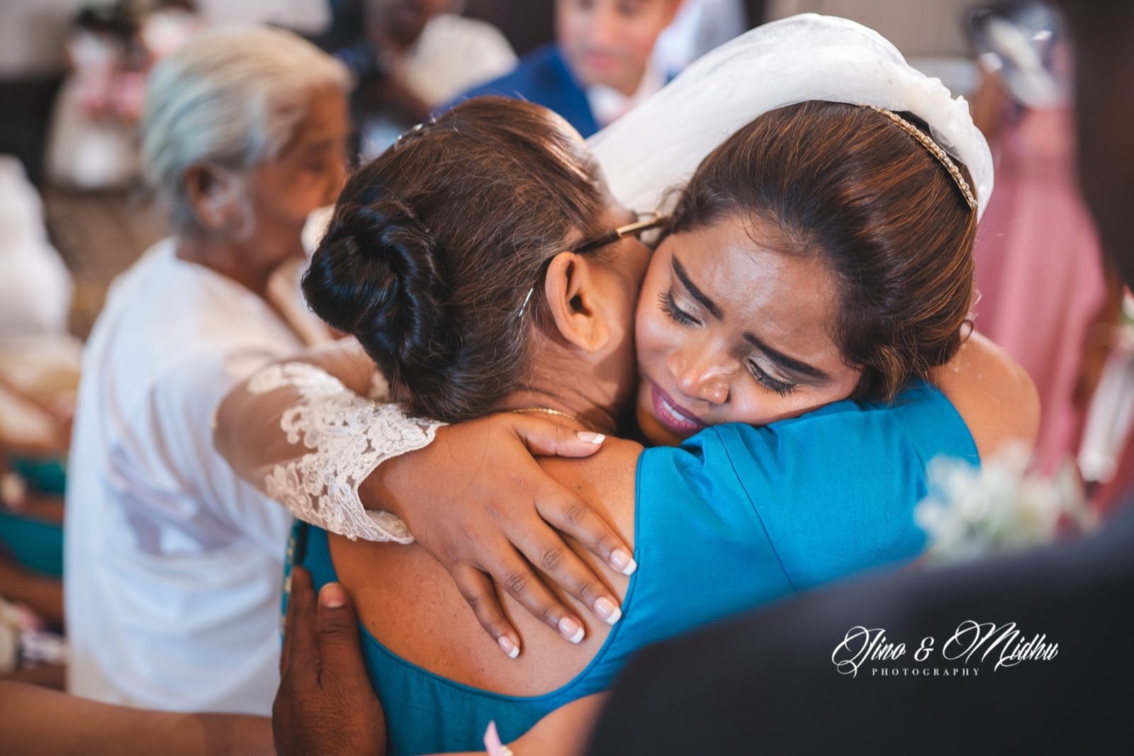 Sneha and John candid wedding photography Kochi 01