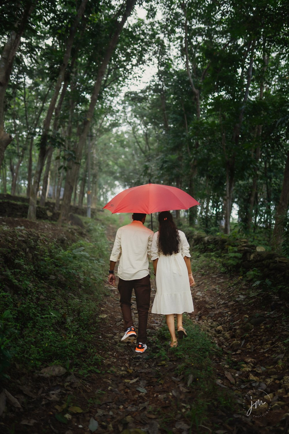 Tijo and Sanjana candid wedding photography Kollam 01